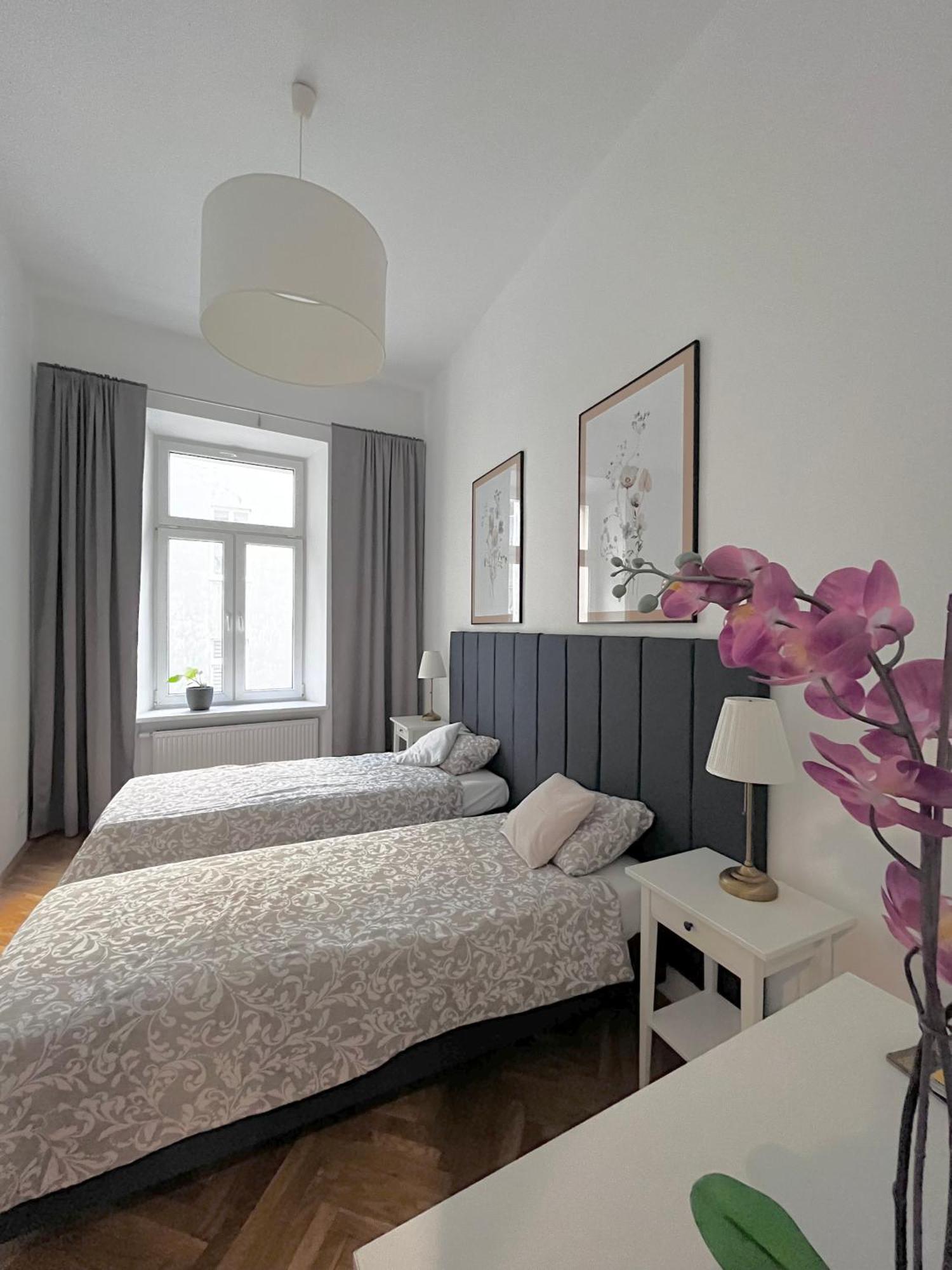 Apartment At Wawel - Kazimierz - Cracovie Extérieur photo
